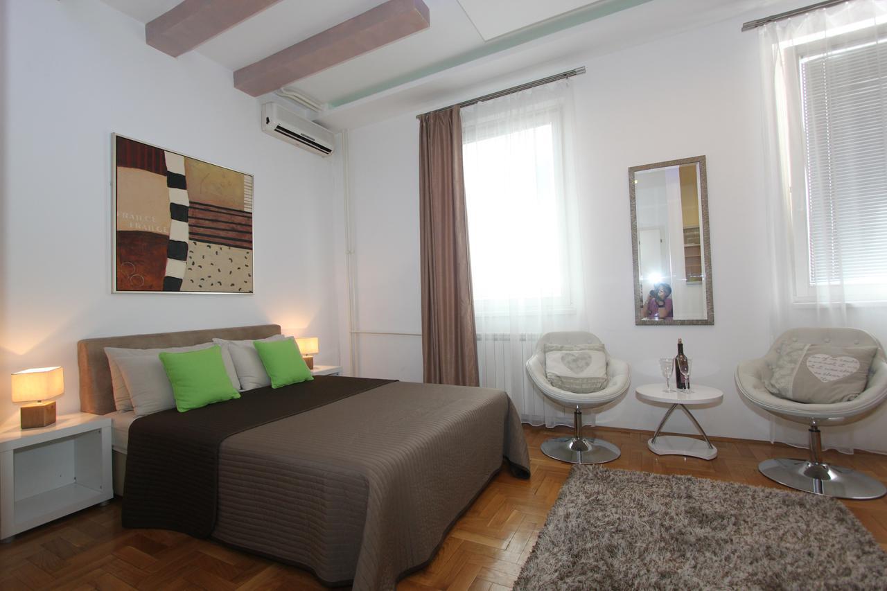 New Belgrade Apartment In Екстер'єр фото